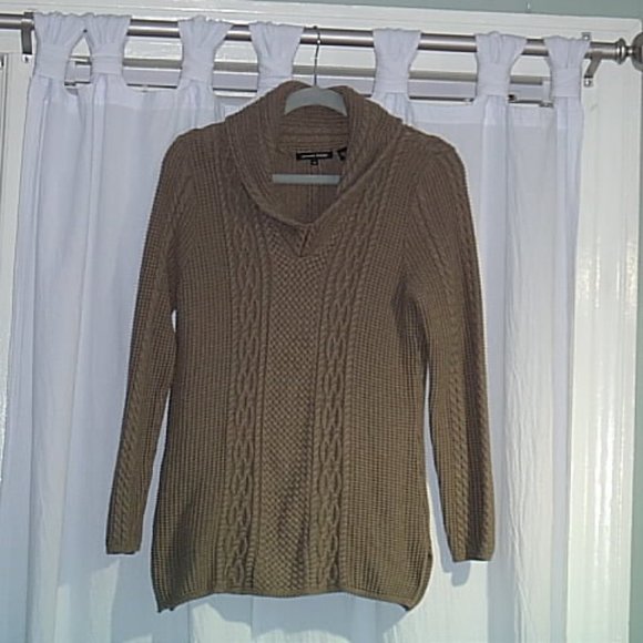 Women's Jeanne Pierre Size Med Cableknit Sweater - Picture 1 of 9
